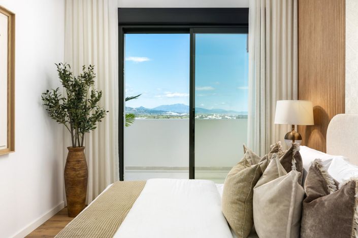 Image No.1-3 Bed Property for sale