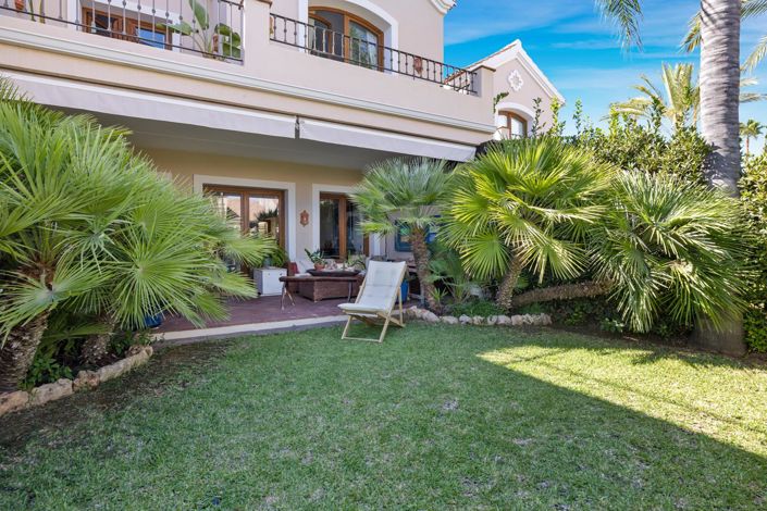 Image No.1-Propriété de 4 chambres à vendre à Estepona