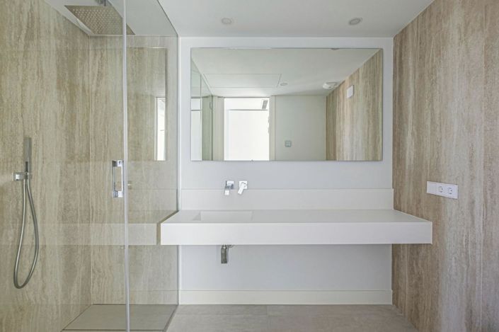 Image No.25-3 Bed Property for sale