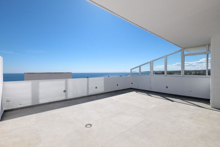 Image No.1-3 Bed Property for sale