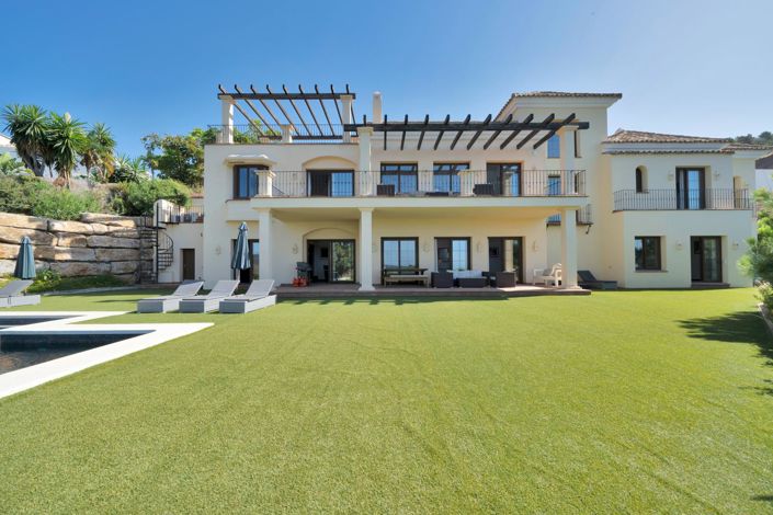 Image No.46-5 Bed Property for sale