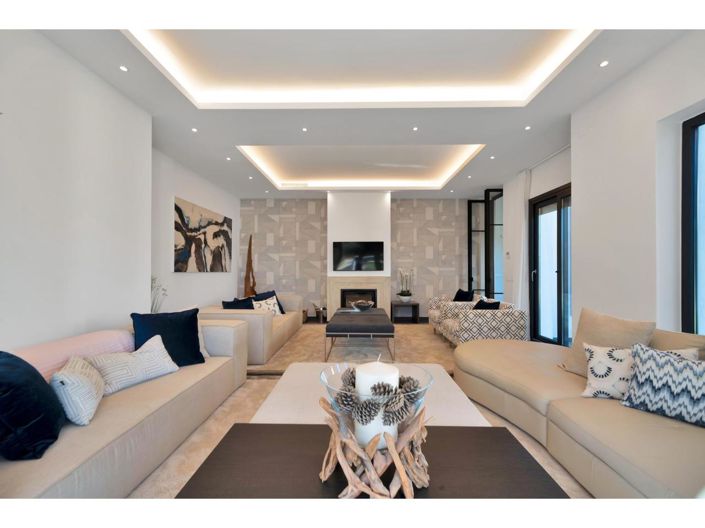 Image No.18-4 Bed Property for sale