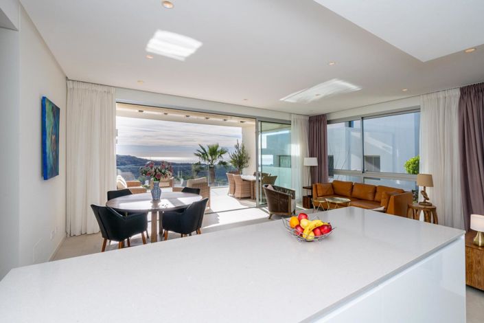 Image No.16-3 Bed Property for sale