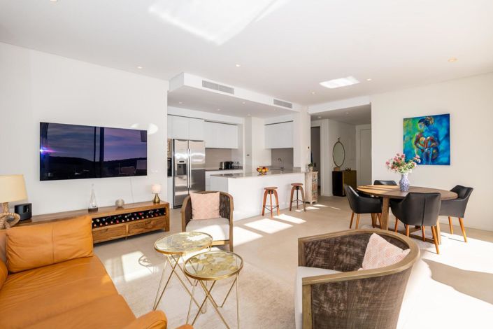 Image No.23-3 Bed Property for sale