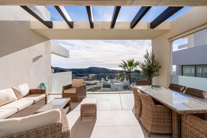 Image No.27-3 Bed Property for sale