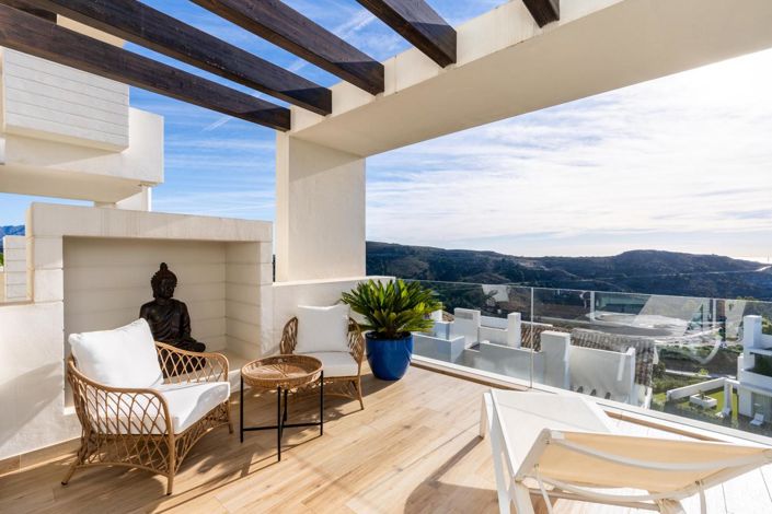 Image No.40-3 Bed Property for sale