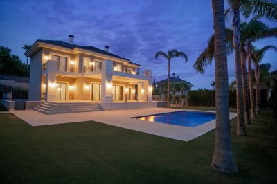 Propriété de 6 chambres à vendre à Benahavis