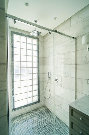 Image No.17-6 Bed Property for sale