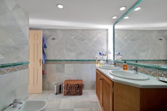 Image No.21-Propriété de 2 chambres à vendre à Benahavis