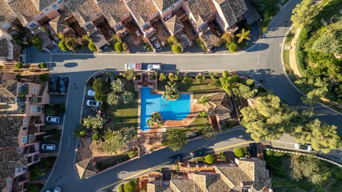 Image No.42-2 Bed Property for sale