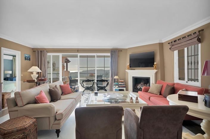 Image No.8-2 Bed Property for sale