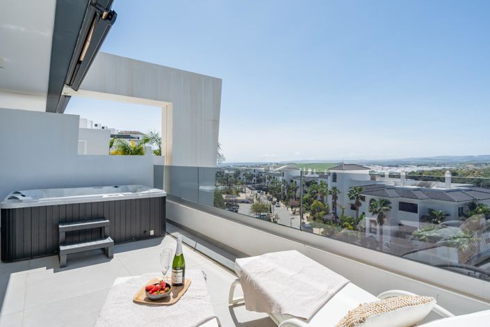 Image No.1-Propriété de 2 chambres à vendre à Estepona