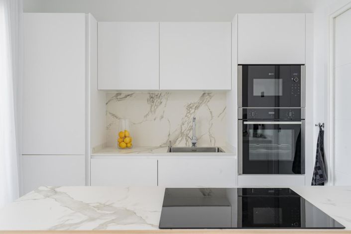 Image No.9-2 Bed Property for sale