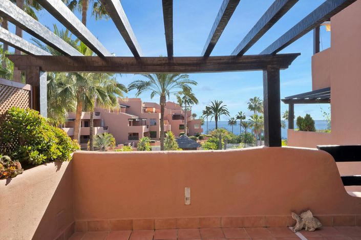 Image No.13-2 Bed Property for sale