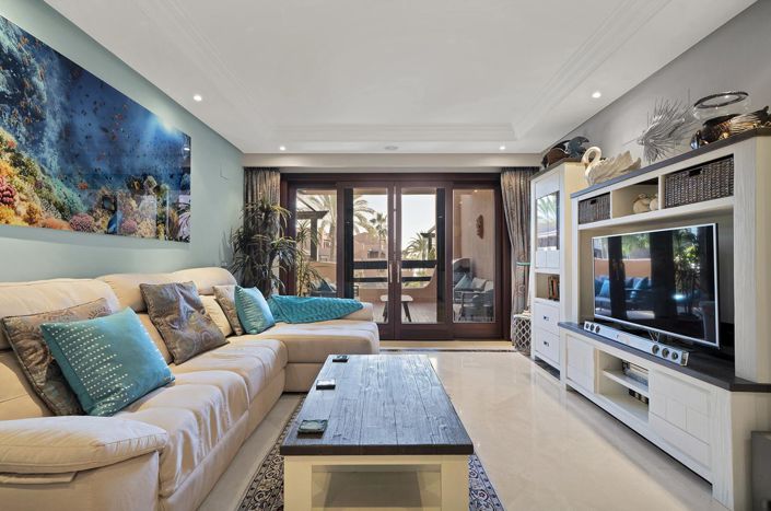 Image No.27-2 Bed Property for sale