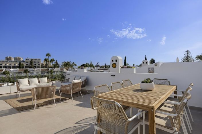 Image No.1-3 Bed Property for sale