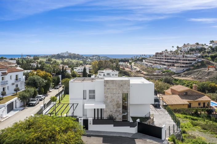 Image No.2-Propriété de 4 chambres à vendre à Benahavis