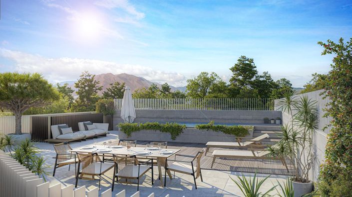 Image No.13-2 Bed Property for sale