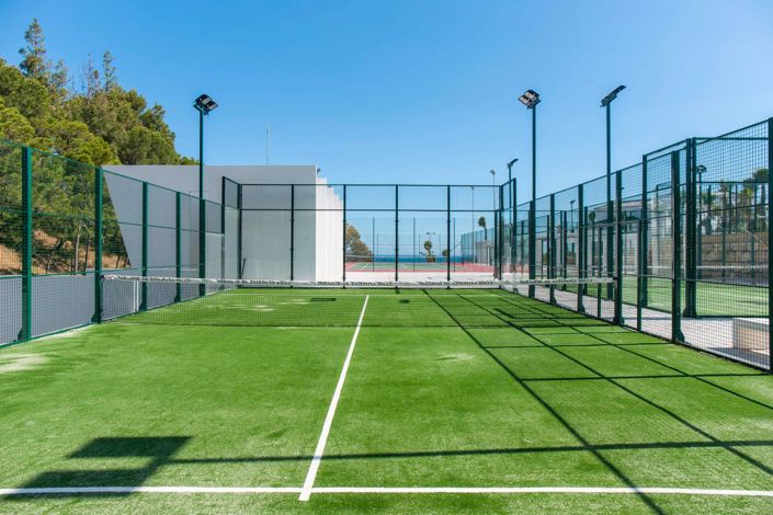 Image No.12-2 Bed Property for sale