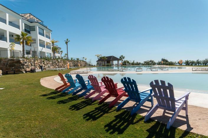 Image No.13-2 Bed Property for sale