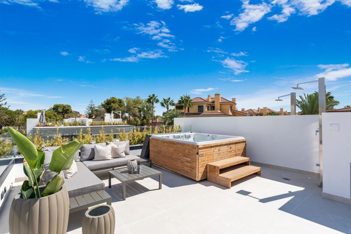 Image No.1-Propriété de 5 chambres à vendre à Marbella