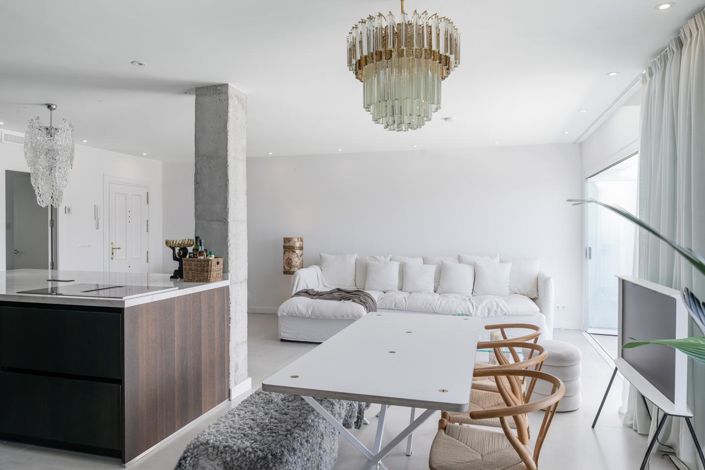 Image No.27-3 Bed Property for sale