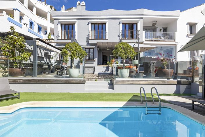 Image No.1-Propriété de 5 chambres à vendre à Benahavis
