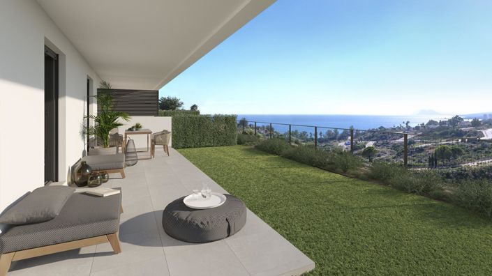 Image No.1-4 Bed Property for sale