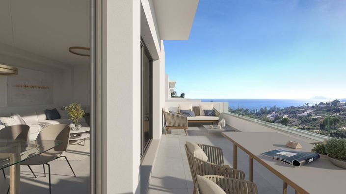 Image No.1-4 Bed Property for sale