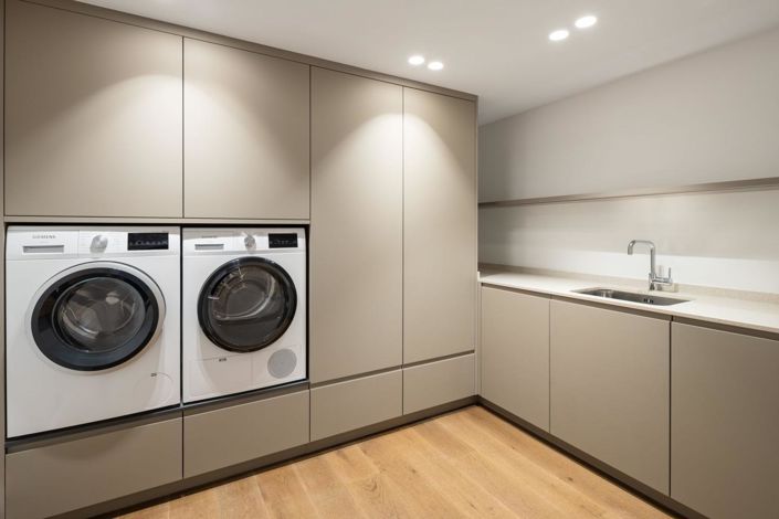 Image No.36-5 Bed Property for sale