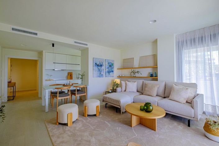Image No.17-2 Bed Property for sale