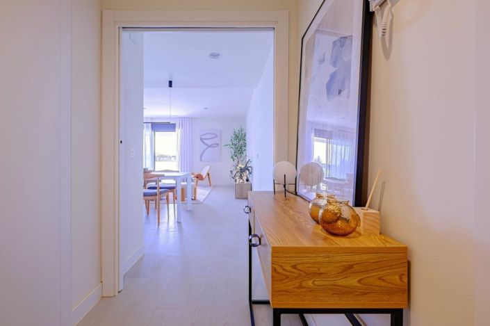 Image No.21-2 Bed Property for sale