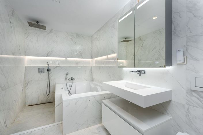 Image No.17-3 Bed Property for sale