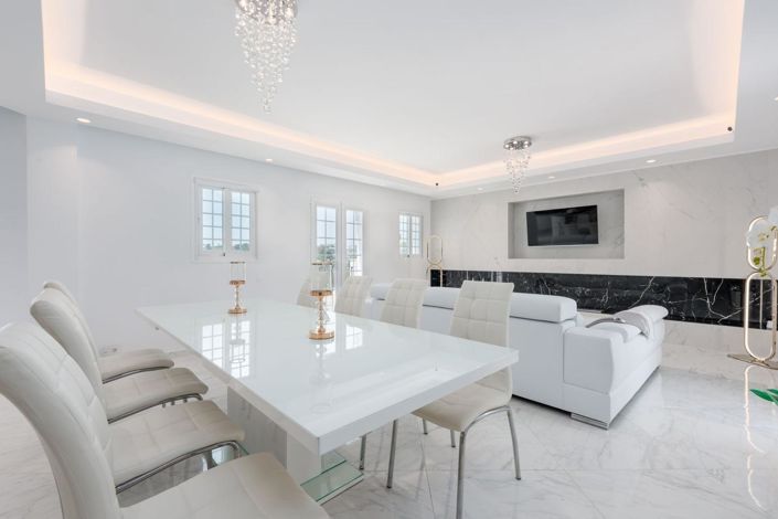 Image No.32-3 Bed Property for sale