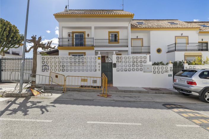 Image No.1-Propriété de 4 chambres à vendre à San Pedro de Alcantara