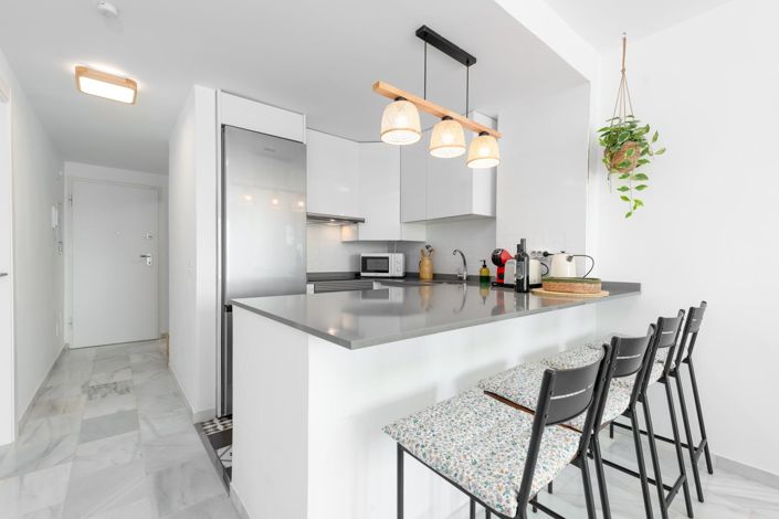 Image No.29-2 Bed Property for sale