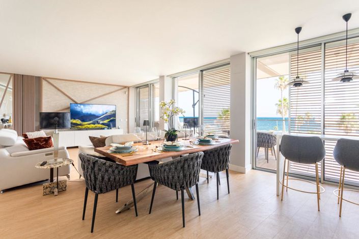 Image No.5-4 Bed Property for sale