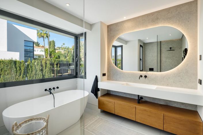 Image No.31-Propriété de 5 chambres à vendre à Marbella