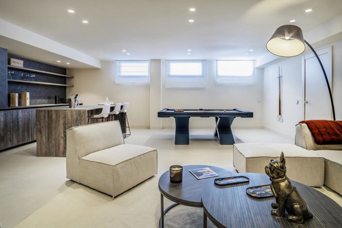 Image No.23-4 Bed Property for sale