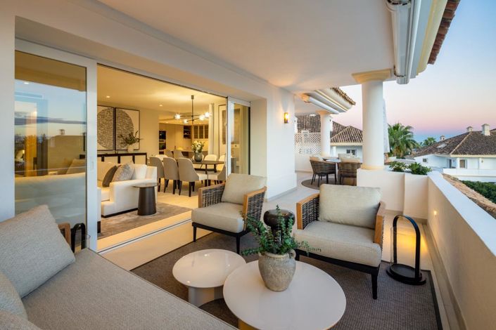 Image No.1-3 Bed Property for sale