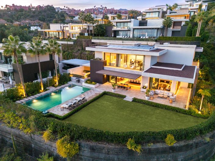 Image No.1-Propriété de 6 chambres à vendre à Marbella