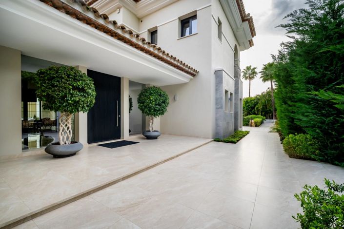 Image No.5-Propriété de 6 chambres à vendre à Marbella