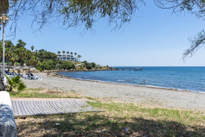 Image No.25-2 Bed Property for sale