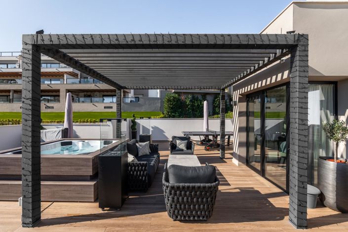 Image No.25-3 Bed Property for sale