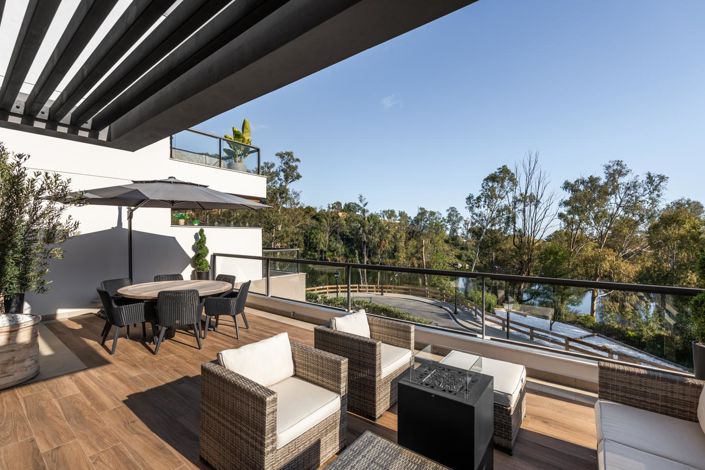 Image No.33-3 Bed Property for sale