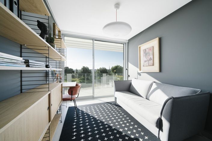 Image No.18-5 Bed Property for sale