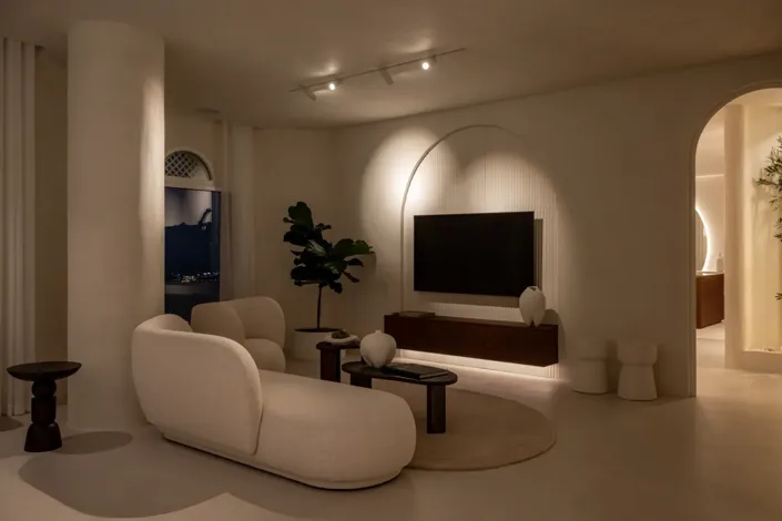 Image No.8-3 Bed Property for sale