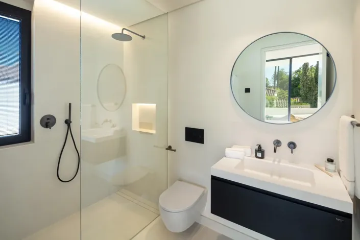 Image No.9-Propriété de 5 chambres à vendre à Marbella