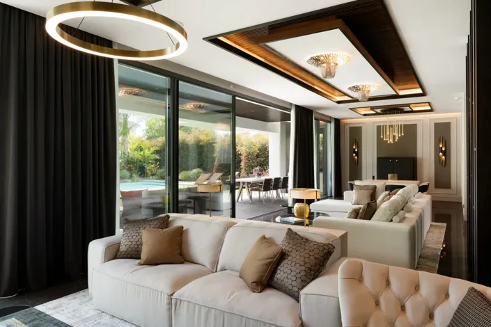 Image No.2-Propriété de 5 chambres à vendre à Marbella