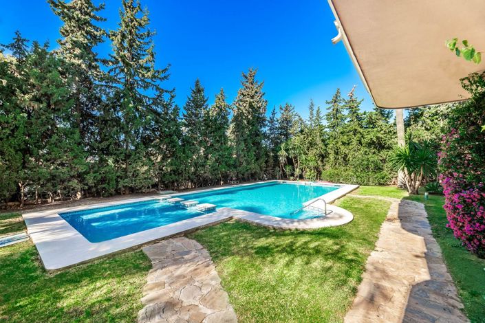 Image No.6-2 Bed Property for sale